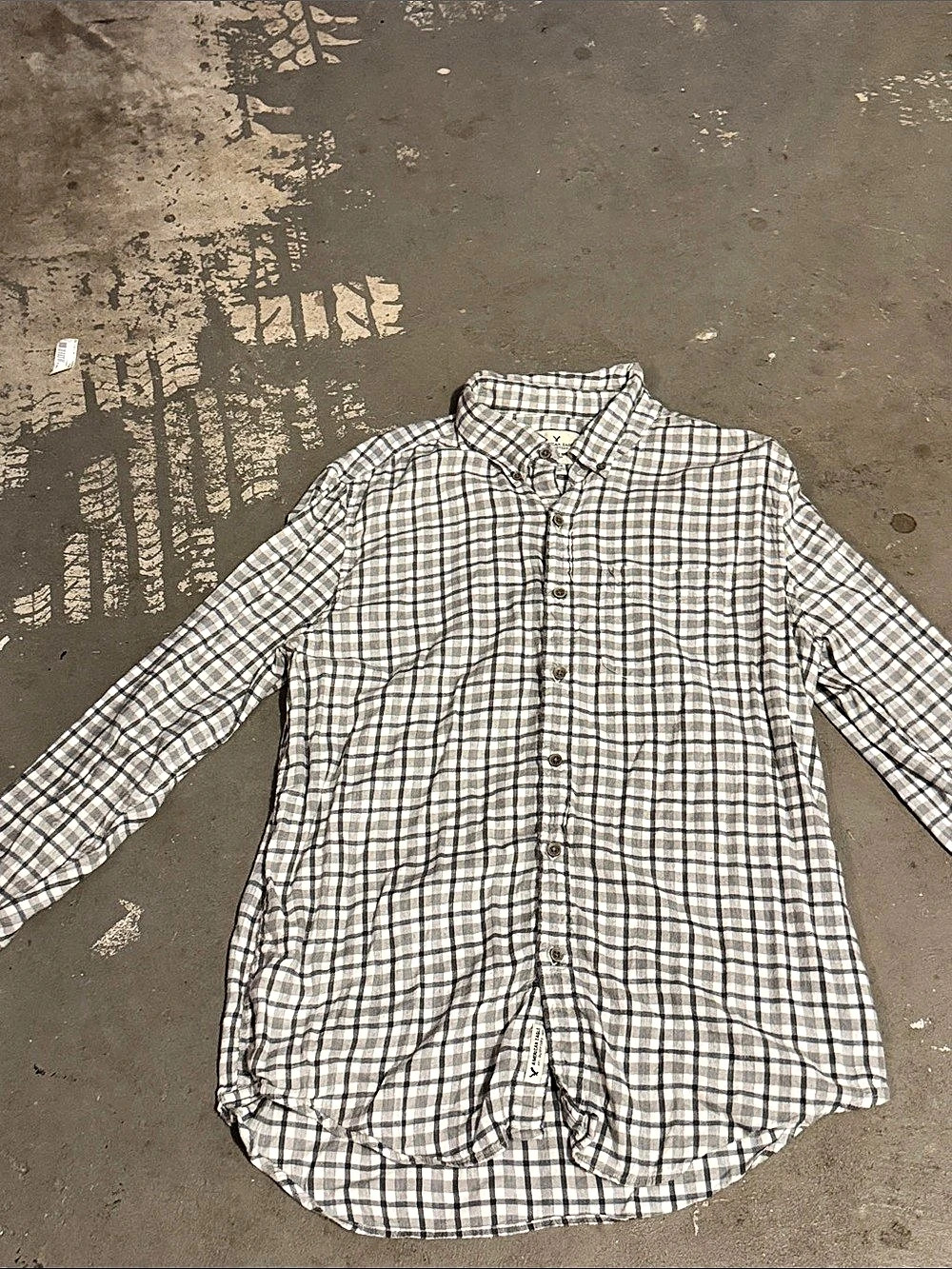 American Eagle Outfitters Seriously Soft Classic Fit Plaid Button Down in Gray &